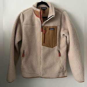Patagonia Beige and Brown Fleece Jacket size Large